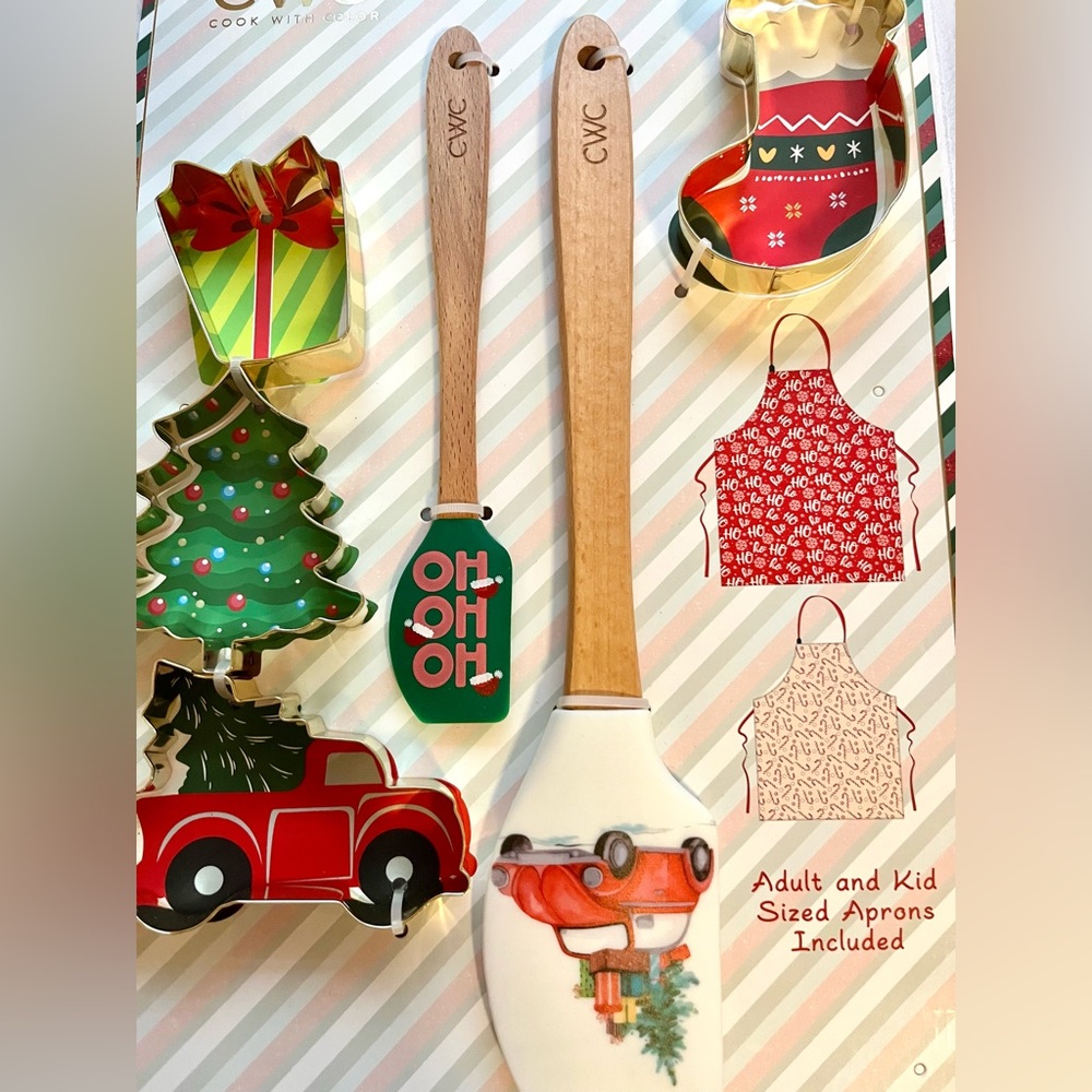 CWC Holiday Baking Set with Red and Green Accents - Picture 3 of 8
